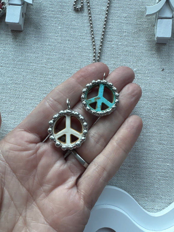 Medium Howlite colored Soldered peace sign necklaces