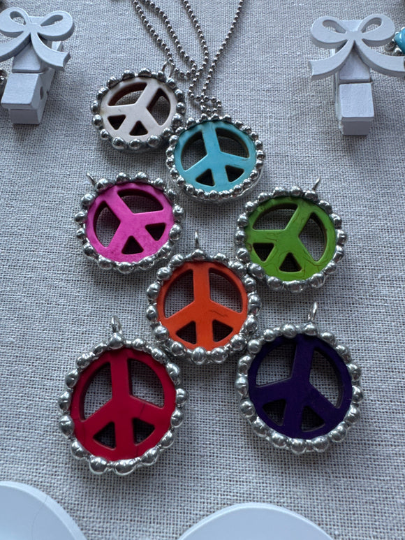 Large Howlite colored Soldered peace sign necklaces